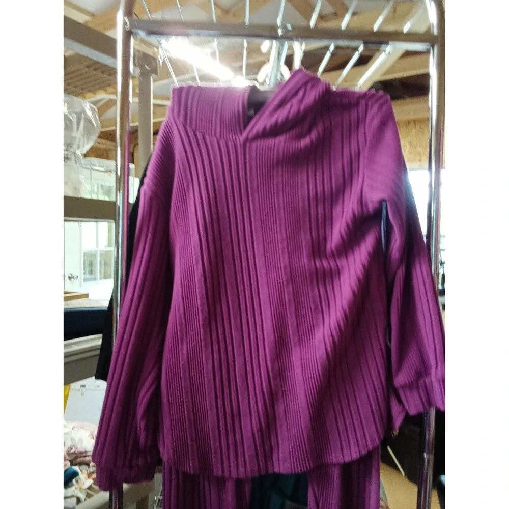 Purple Ribbed Knit Hoodie and Pants Set Size 150 - Free Shipping